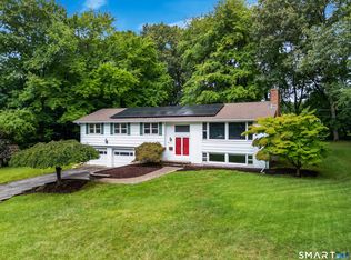 106 Scott Dr, South Windsor, CT 06074