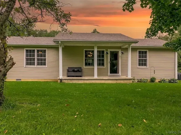 2708 N Red Hill Road, Taswell, IN 47175