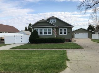 1607 Elm St, Stanton, NE 68779
