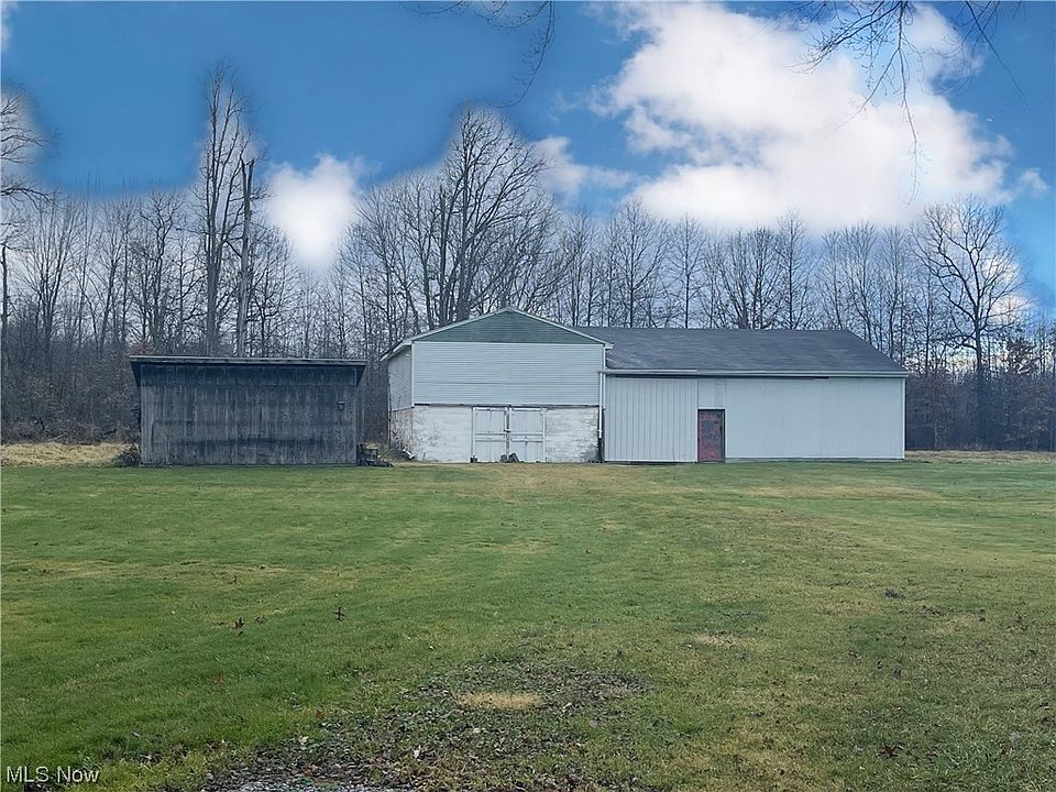 2nd image of 1888 N Duck Creek Rd