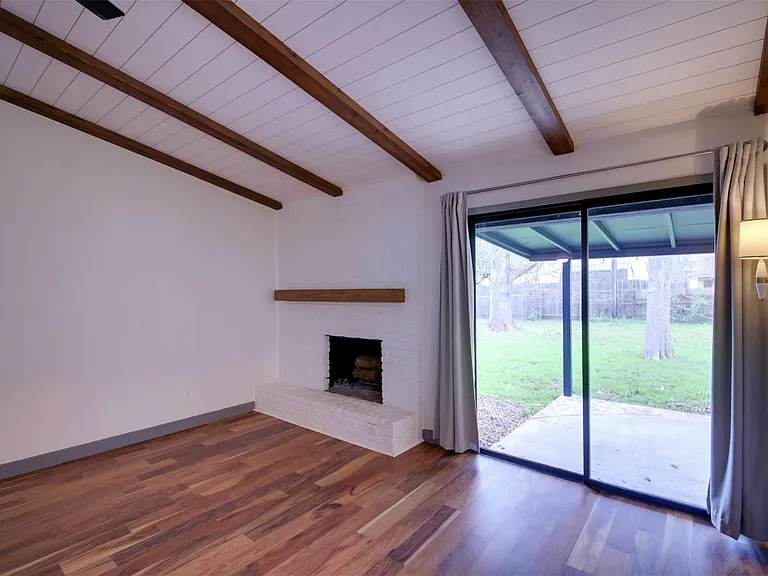 11813 Highland Oaks Trl — Photo 10