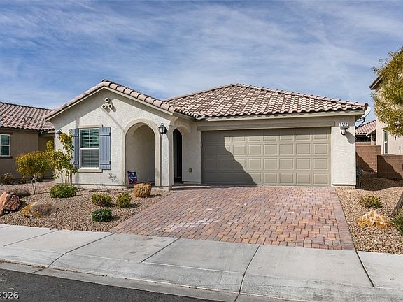 2nd image of 7153 Piute Mesa St