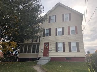 181 Beacon St, Clinton, MA 01510