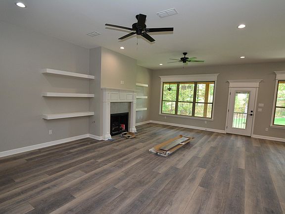 5th image of 14 Wellington Pl