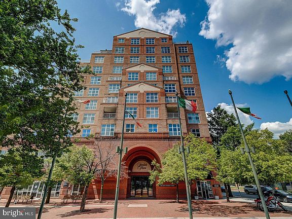 2nd image of 250 President St Unit 214