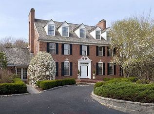 81 Colfax Rd, Skillman, NJ 08558