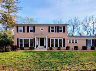13140 Greenbough Dr, Saint Louis, MO