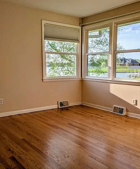 Bedroom #2. Gorgeous lake views. 12x12.