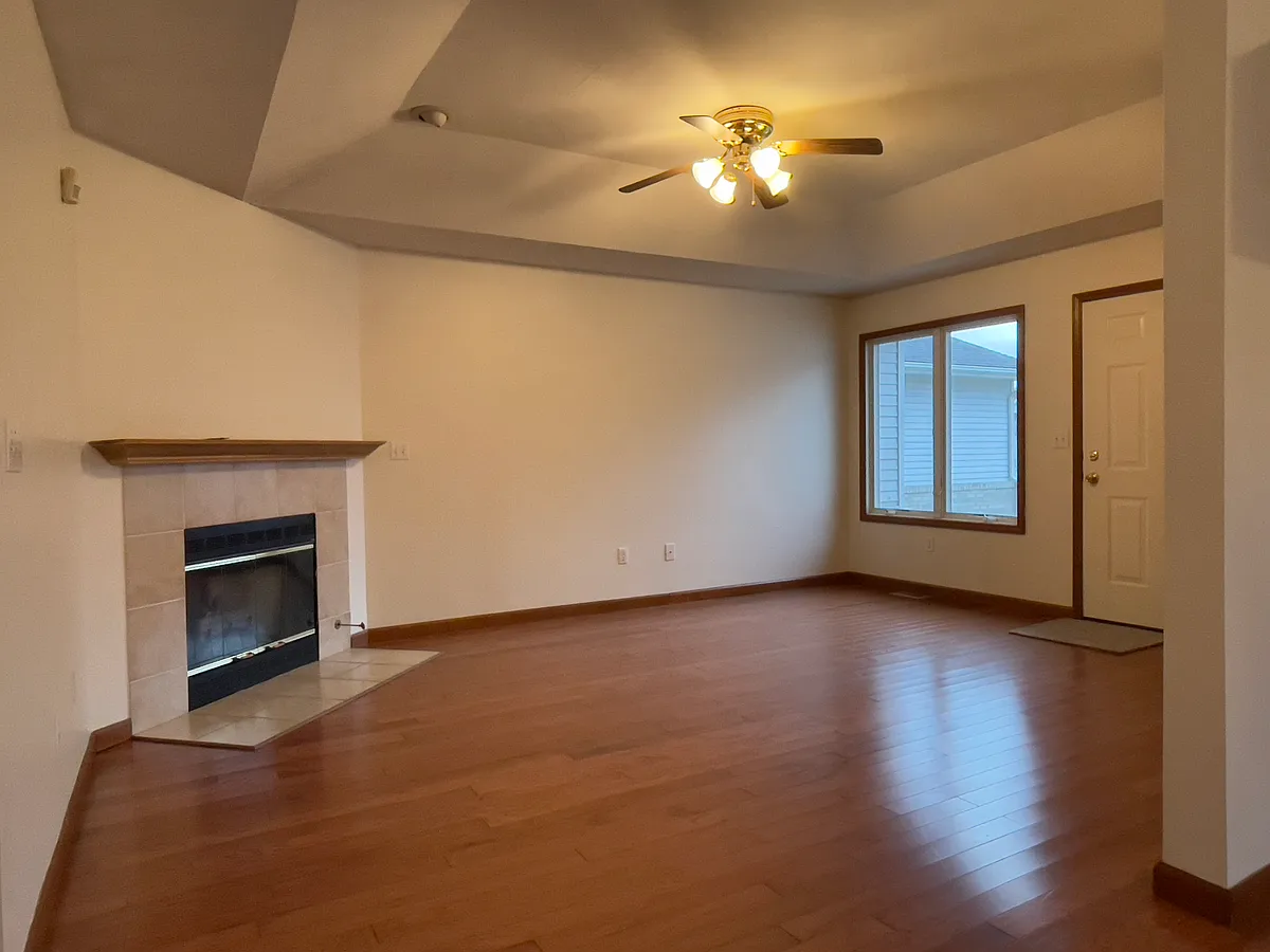 Building Photo - 2608 Findley Dr