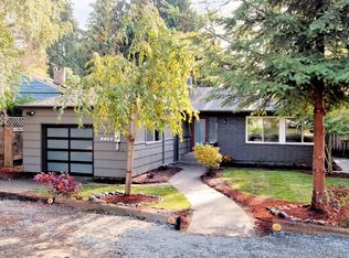 2017 NE 137th St, Seattle, WA 98125