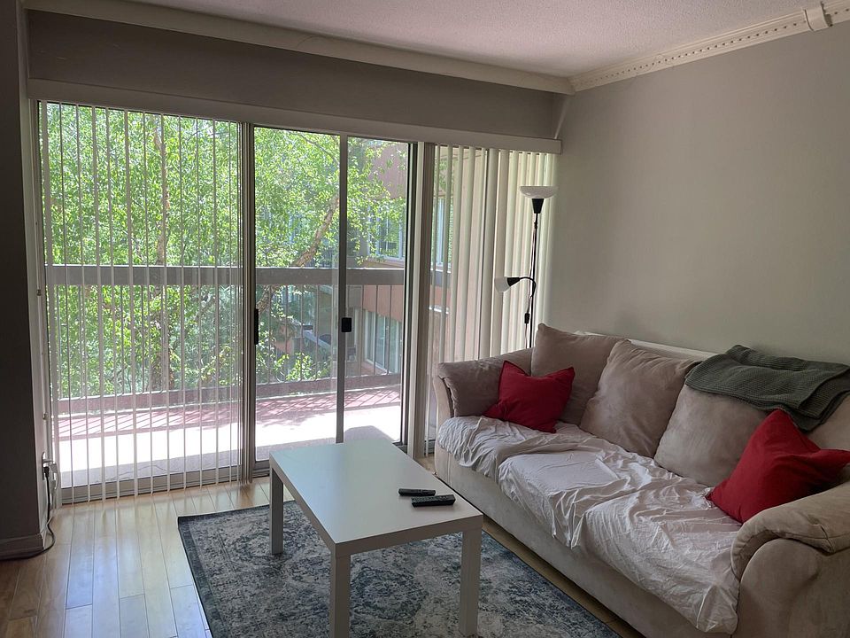 1st image of 2525 Main St APT 612