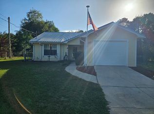 615 Rolling Hills Dr, Ozark, AL 36360