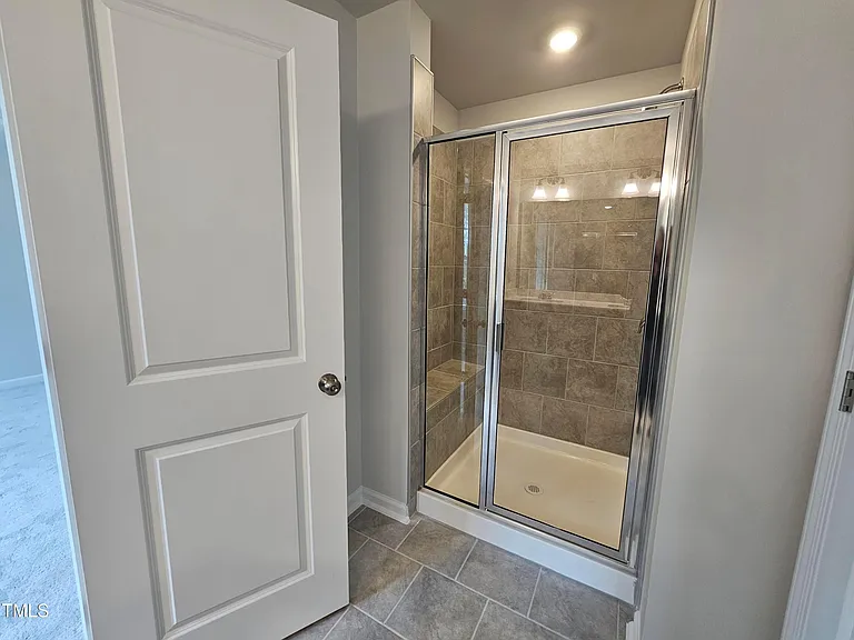 469 Willard Woods Dr — Photo 26