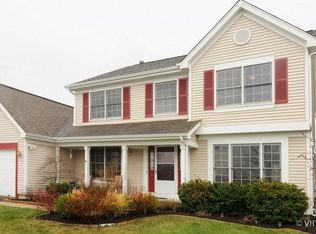 1239 Pheasant Ridge Dr, Lake Zurich, IL 60047