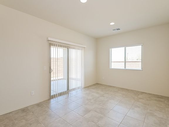 4th image of 824 W Calle Falerno