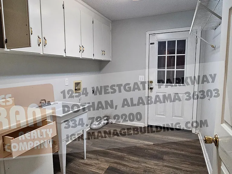 211 Plantation Rd — Photo 10
