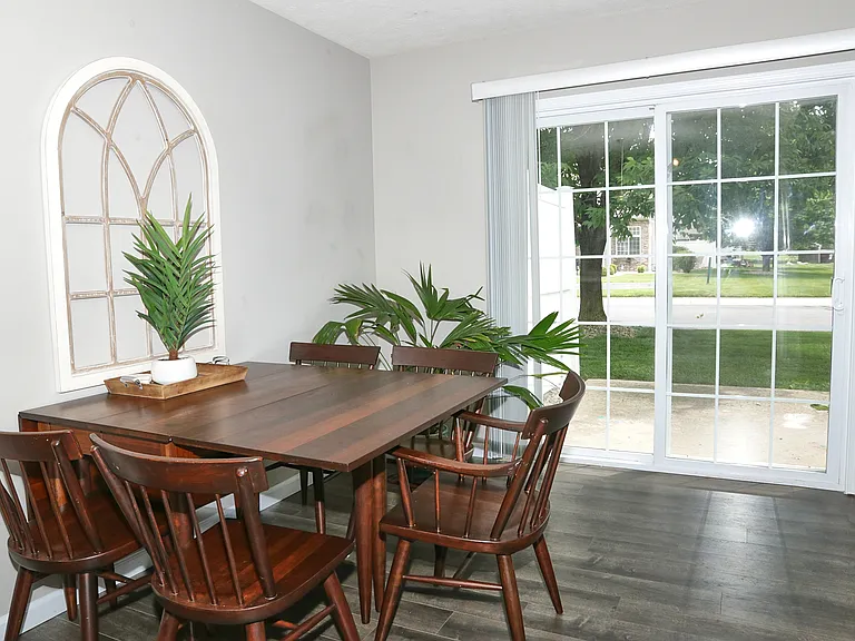 8362 Enclave Blvd — Photo 10