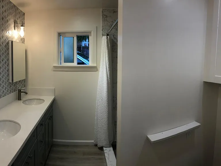 Dual sinks and make-up vanity