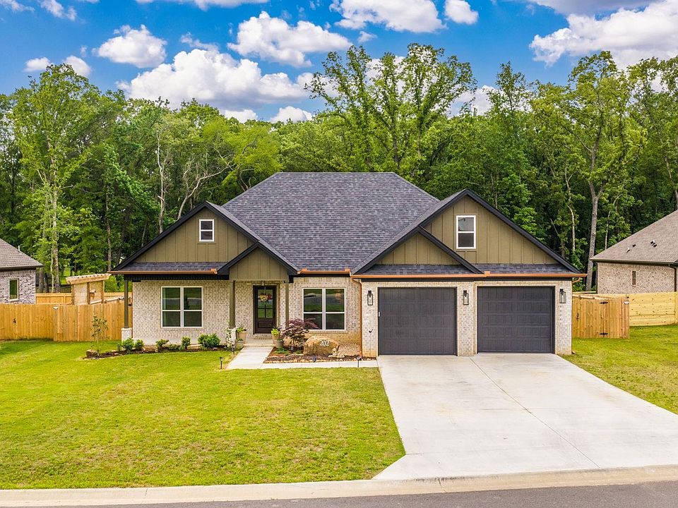 1st image of 202 Michelle Dr
