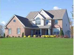 3720 Taylor Ln, Saline, MI 48176