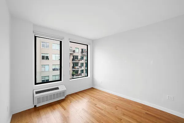 Rented by L Rose Realty (Brokerage) | media 23