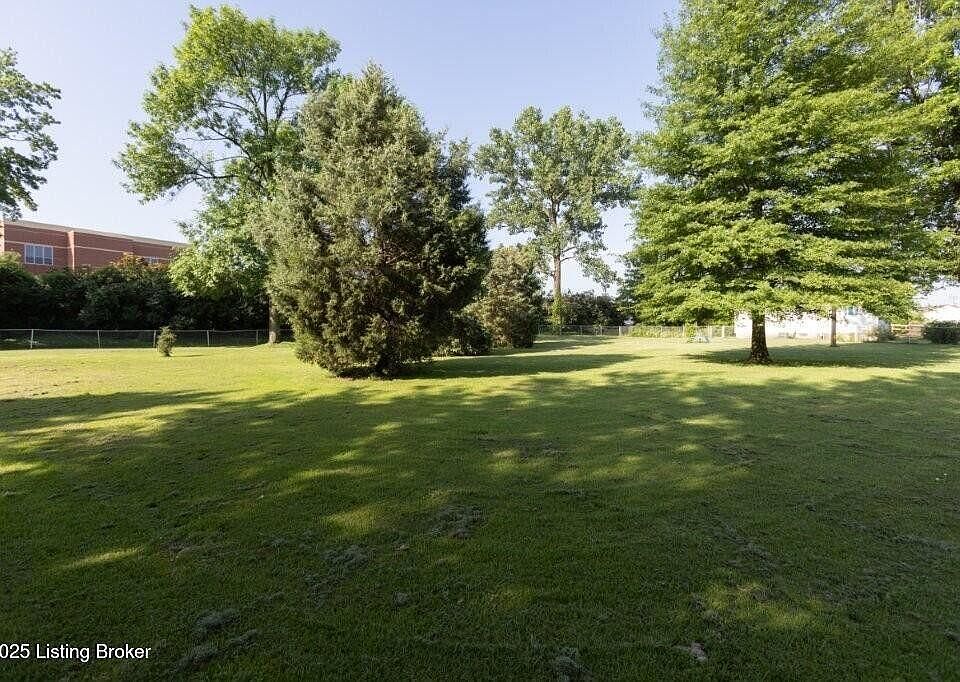 1st image of 1220 Wannsee Dr
