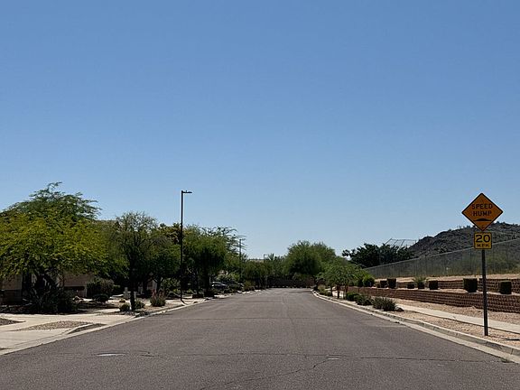 4th image of 3227 W Zuni Brave Trl