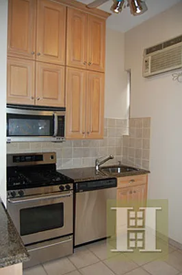 Sold by Halstead Real Estate | media 8