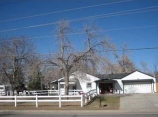 1098 S Dover St, Lakewood, CO 80226