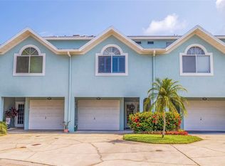 548 Garland Cir, Indian Rocks Beach, FL 33785