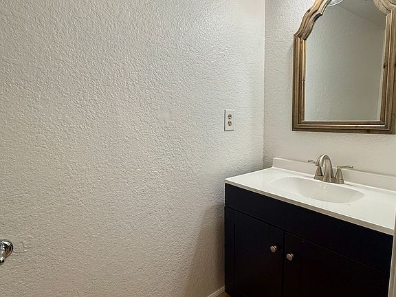 1/2 bath on 1st floor