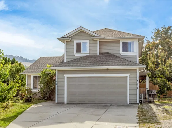 705 Stoltz Ct, Kelowna, BC V1X 7X7