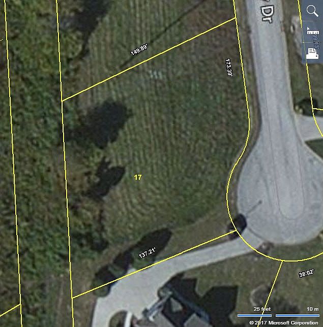 2nd image of 830 Berkeley Dr