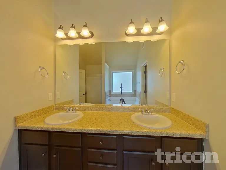 1152 Hartwell Rd — Photo 8
