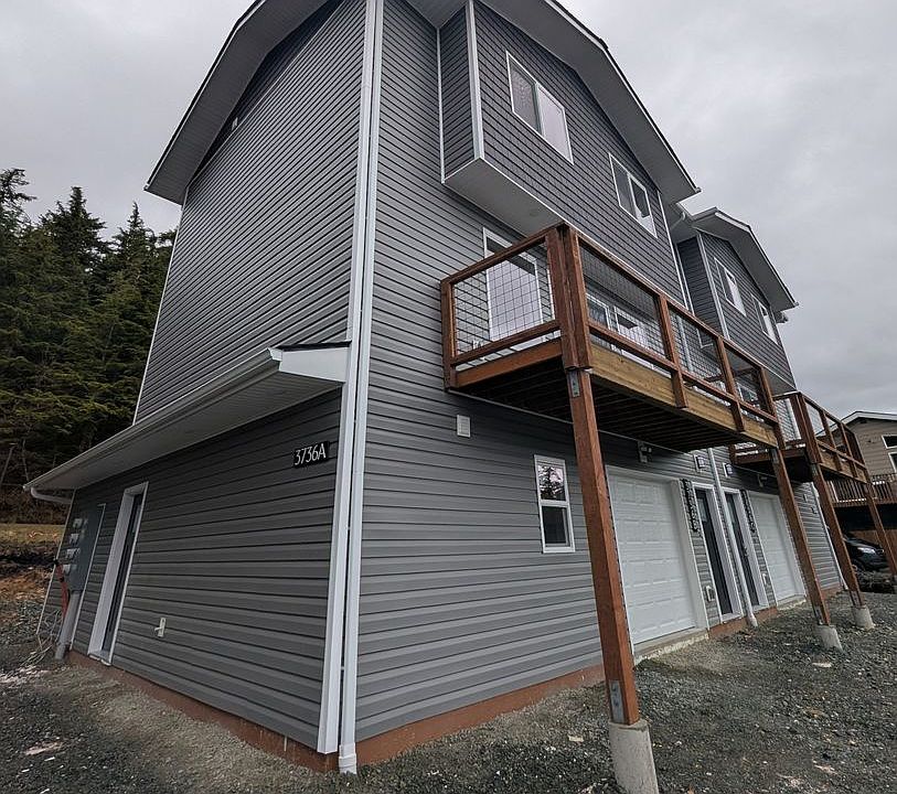 1st image of 3736 Lee Ct #A