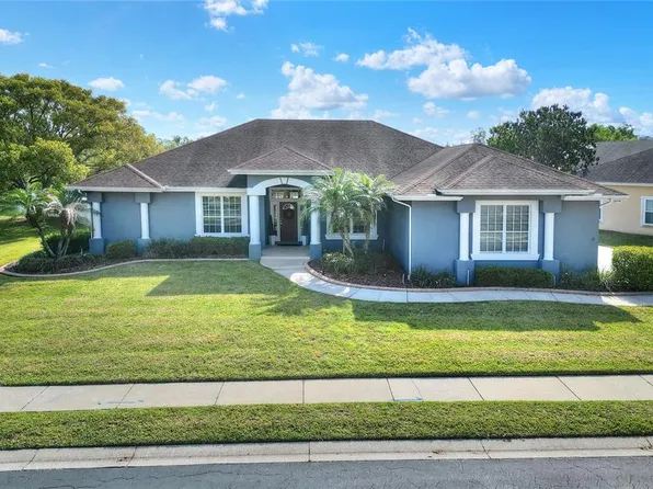 5810 Lake Victoria Dr, Lakeland, FL 33813