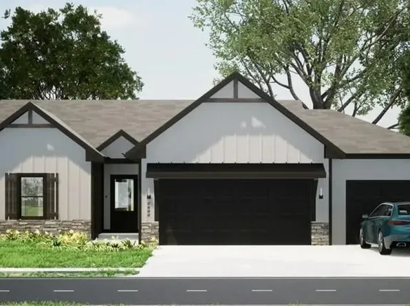 2622 SW Farm Field Rd, Lees Summit, MO 64082