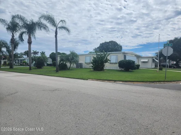 442 Sea Gull Dr, Barefoot Bay, FL 32976