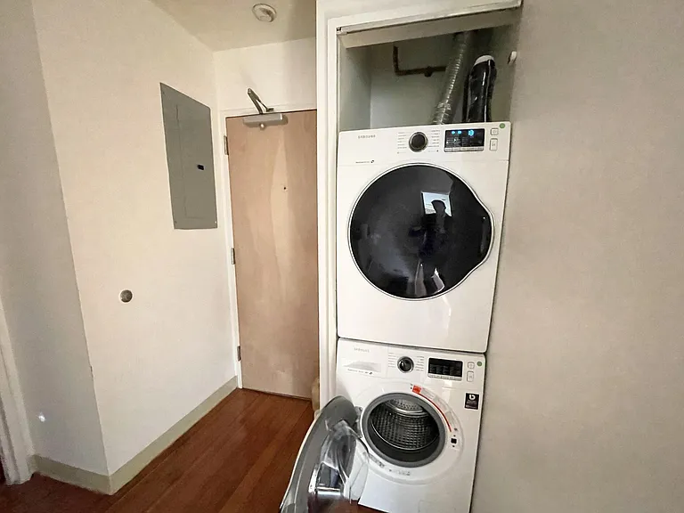 111 Gainsborough St #406 — Photo 6