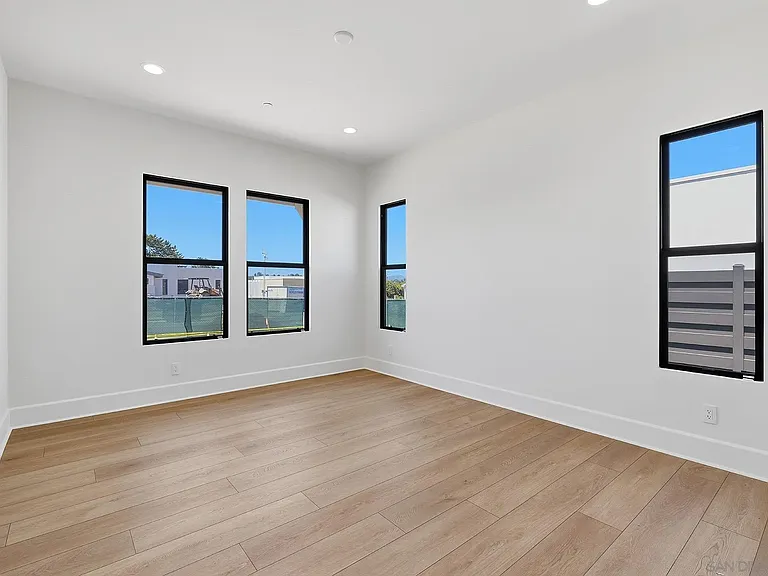 425 Bell Ranch Rd — Photo 27