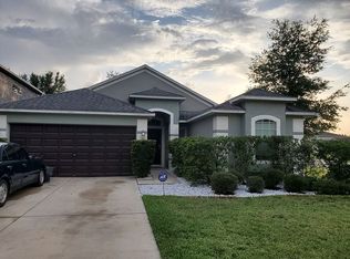 4037 Warwick Hills Dr, Zephyrhills, FL 33543