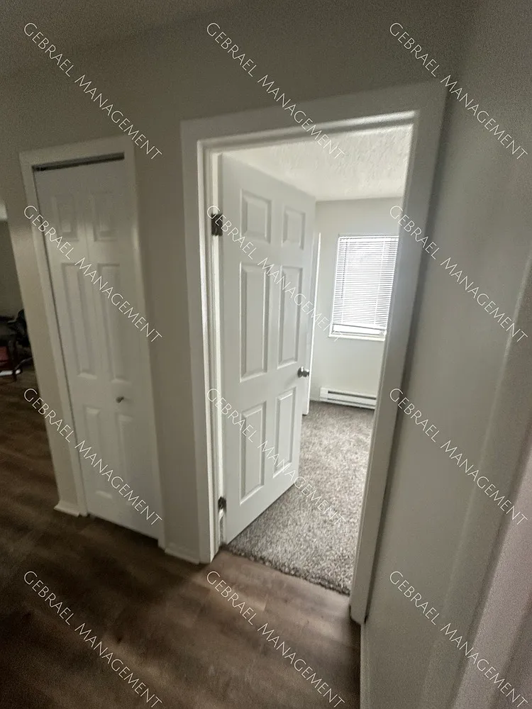 Brickwood NEW — Photo 4
