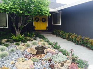98 Peacock Dr, San Rafael, CA 94901