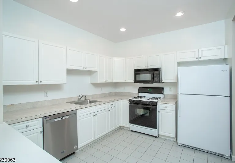 578 Old Dover Rd — Photo 12
