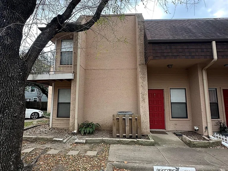 8418 Fathom Cir #D-401 — Photo 30