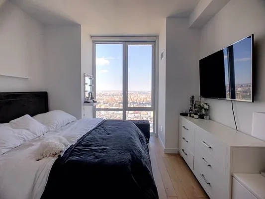 Rented by Compass | media 15