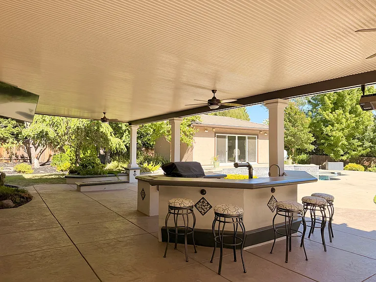 3474 Castle Creek Ct — Photo 34