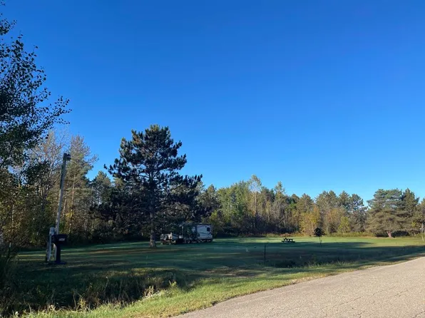 1565 Cumberland Cir #141-142-143, Gladwin, MI 48624