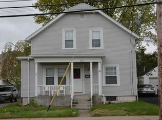 752 Newport Ave, Pawtucket, RI 02861
