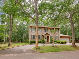 64 Gardiners Ln, East Hampton, NY 11937